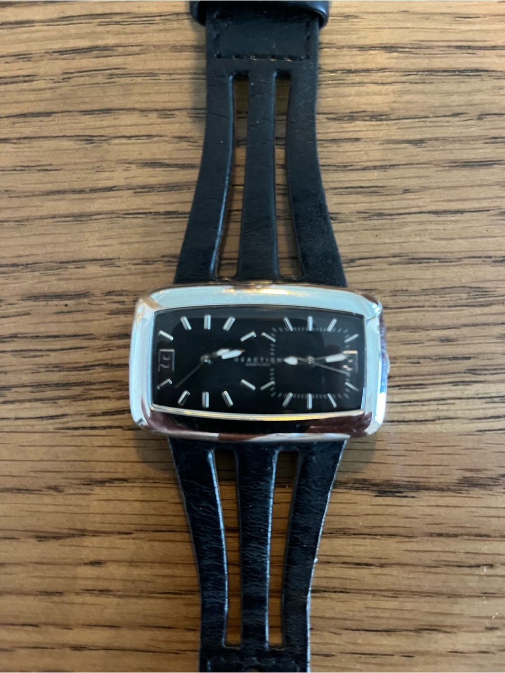 Rare unusual dual-time black Kenneth Cole watch original Leather Strap